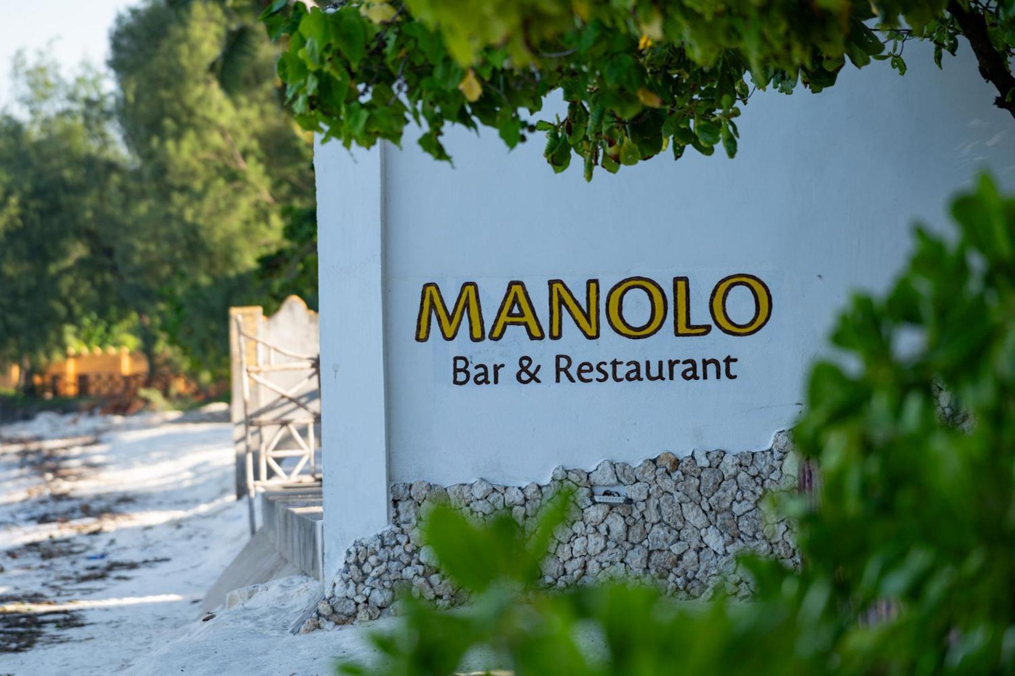 Manolo Beach Resort Uroa Exterior photo